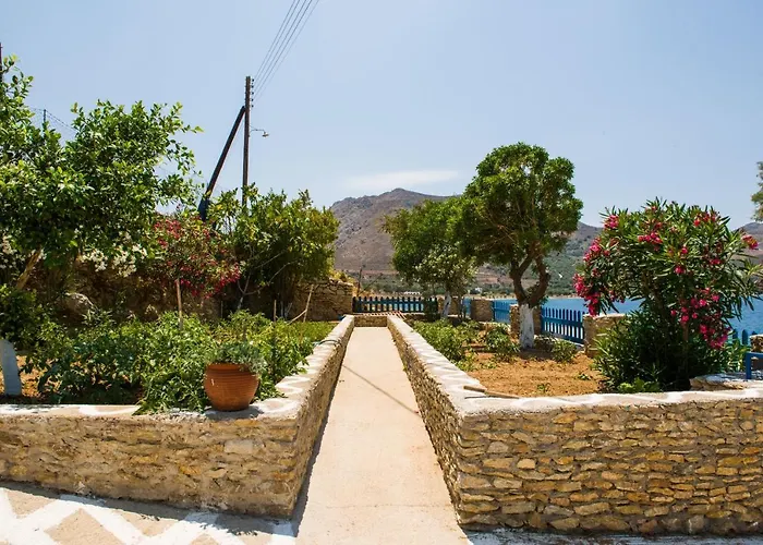 Faros Livadia (Tilos)