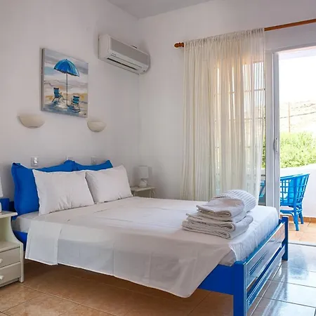 מלון דירות Faros Livadia (Tilos)