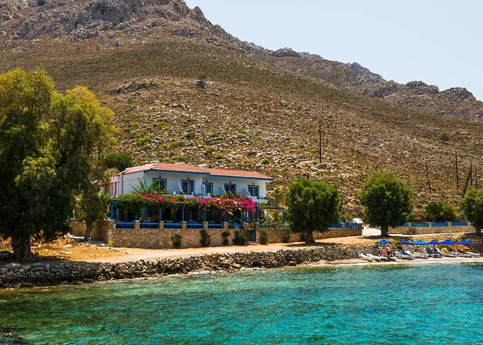 Faros 아파트호텔 4*